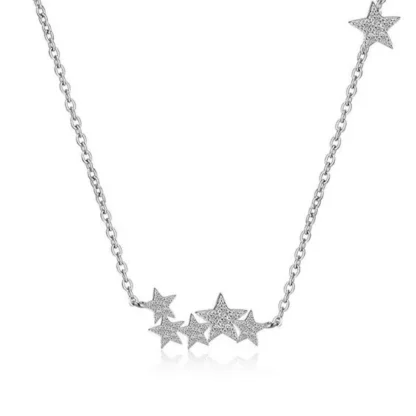 Collier etoile originale en argent avec petits oxydes de zirconium