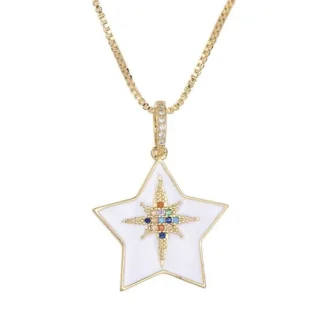 Pendentif etoile emaillee blanche orne de zircons multicolores